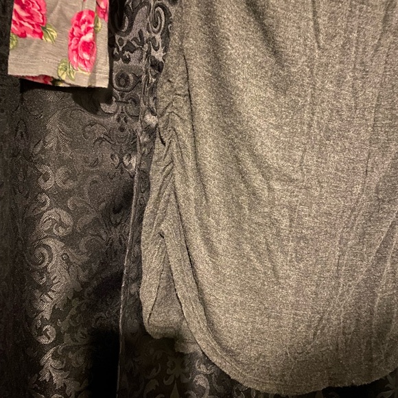 Rose Raglan Tee - Picture 3 of 7